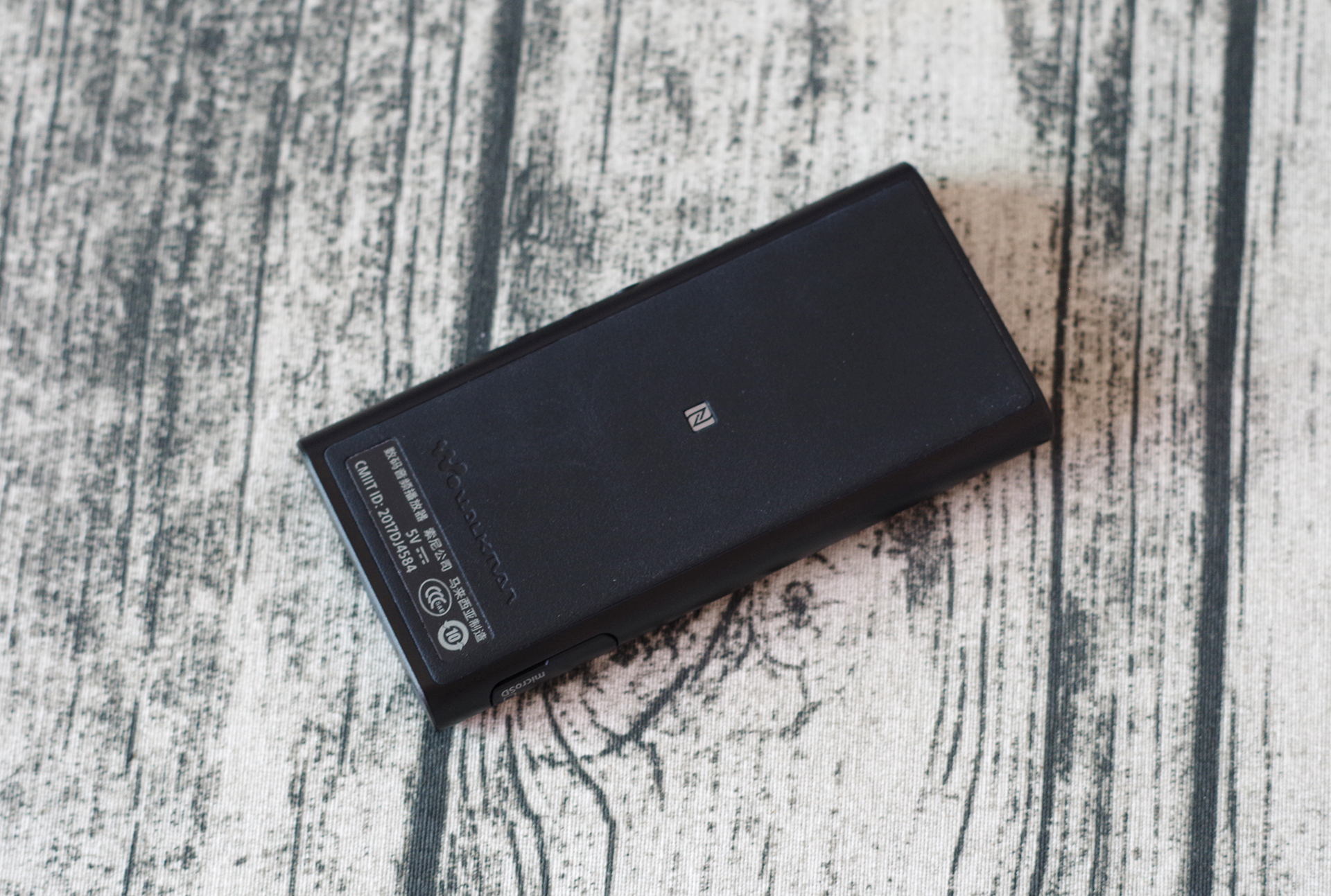 媲美索尼黑砖,媲美索尼的国产品牌电视