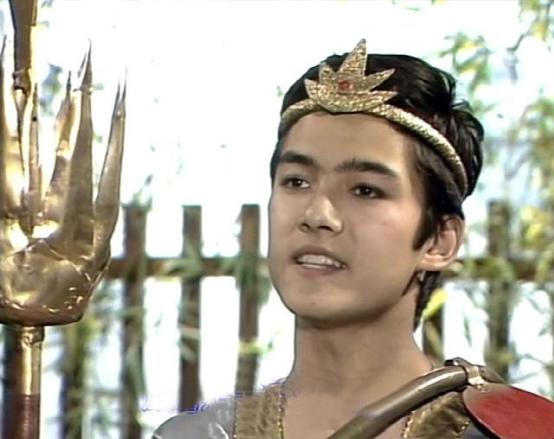 十六岁的花季的演员最惨现状,十六岁的花季中男演员目前现状