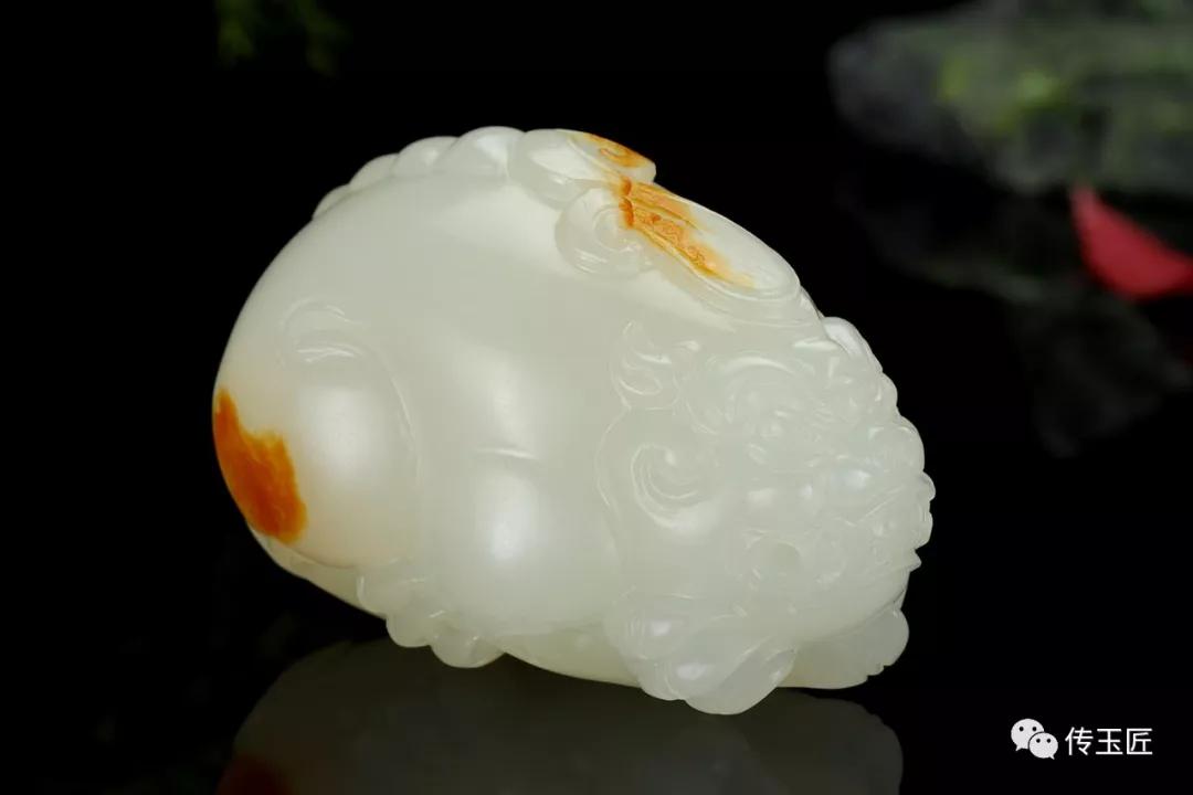 和田玉能戴着洗澡吗,和田玉手串可以戴着洗澡吗