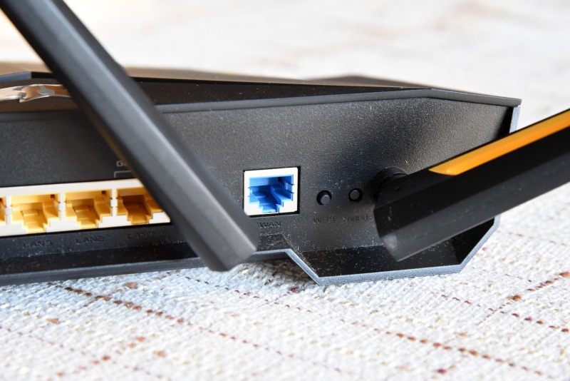 华硕路由器ax3000m深度评测,华硕ax3000路由器使用感受