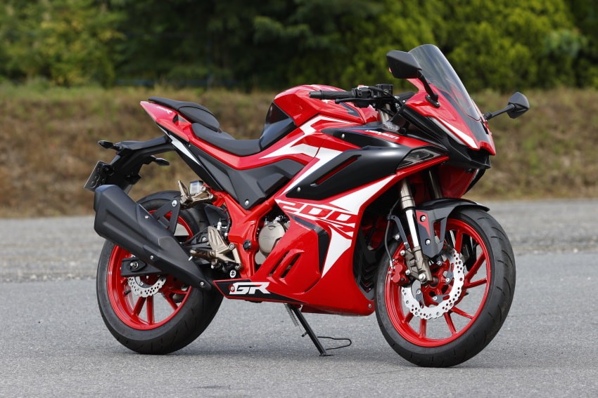 雅马哈tzr摩托车测评,gpxdemongr200r缺点