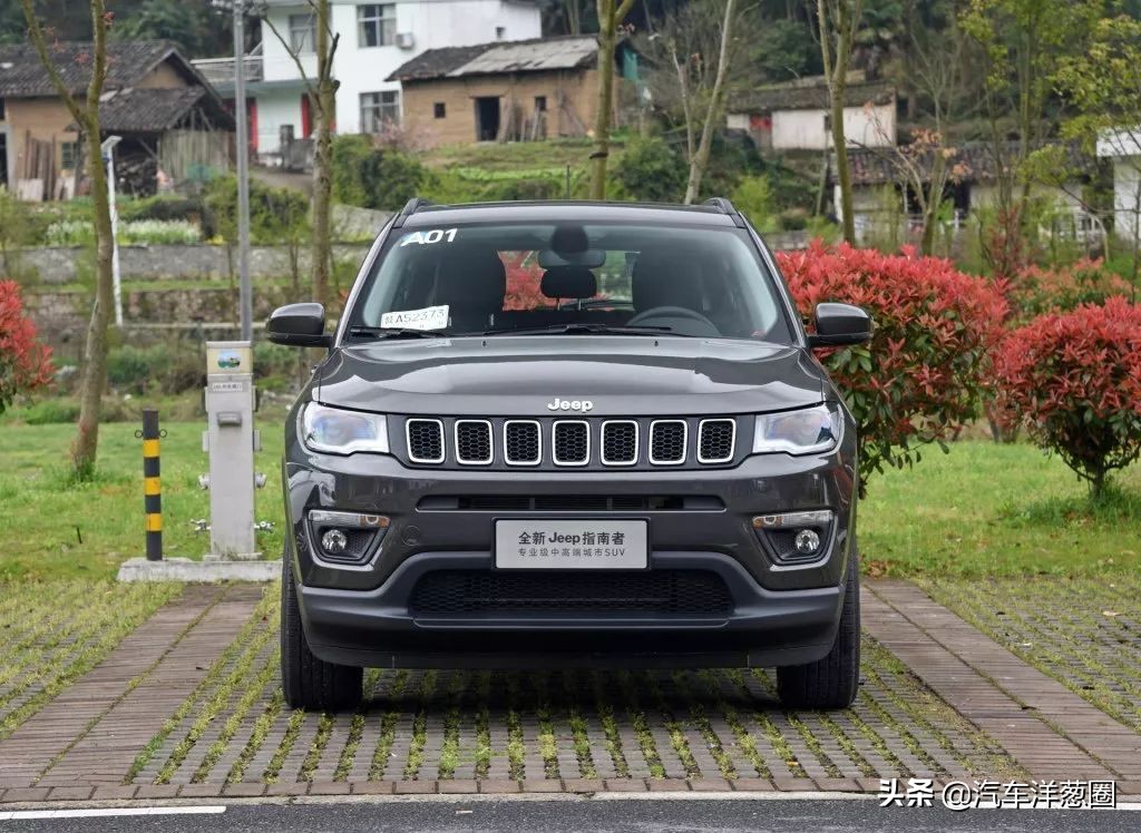 全新jeep指南者最高配全款多少钱,四驱强油耗高测试新款jeep指南者