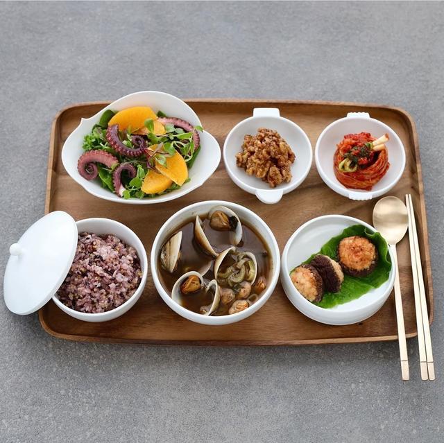 韩国有钱人的一日三餐,韩国普通人家的一餐饭