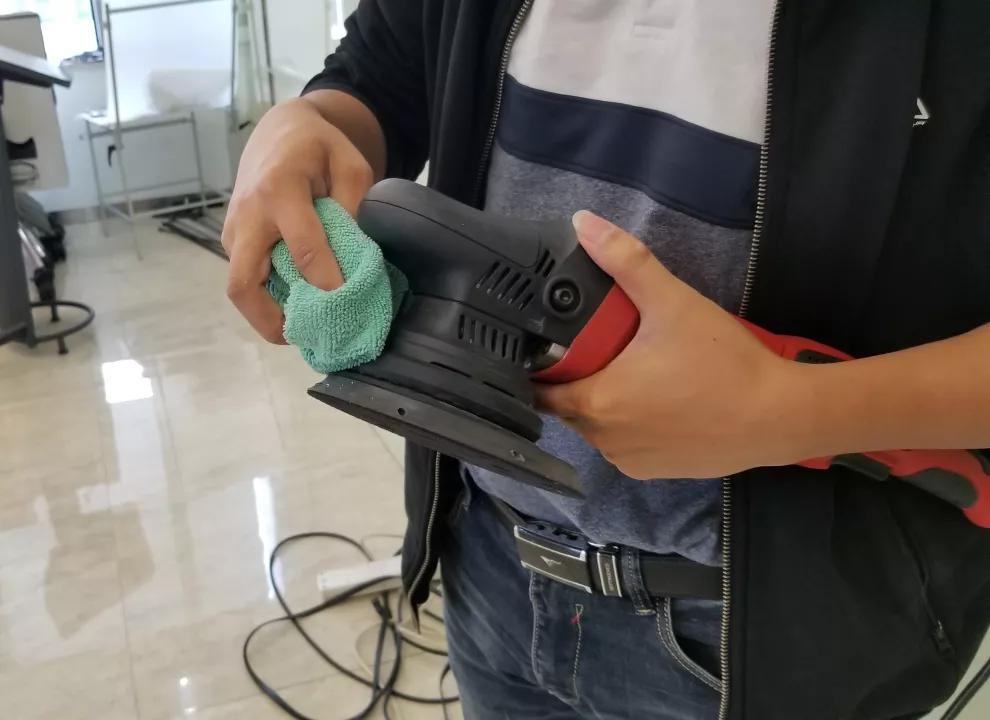 汽车漆面研磨抛光处理的注意事项,汽车补漆后漆面粗糙如何抛光教程