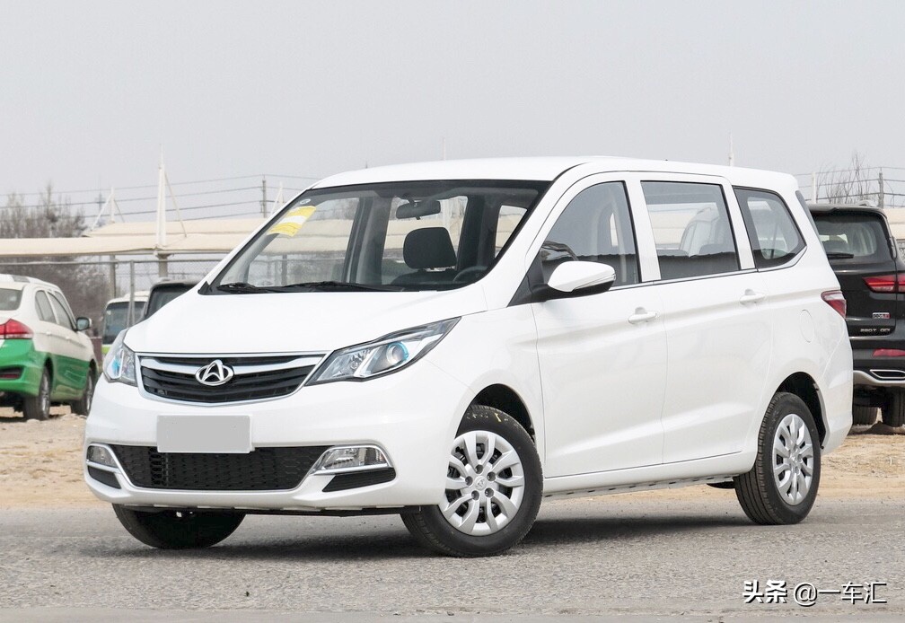 不到5万元的长安欧尚A600，网友：这车到底是微面，还是家用MPV