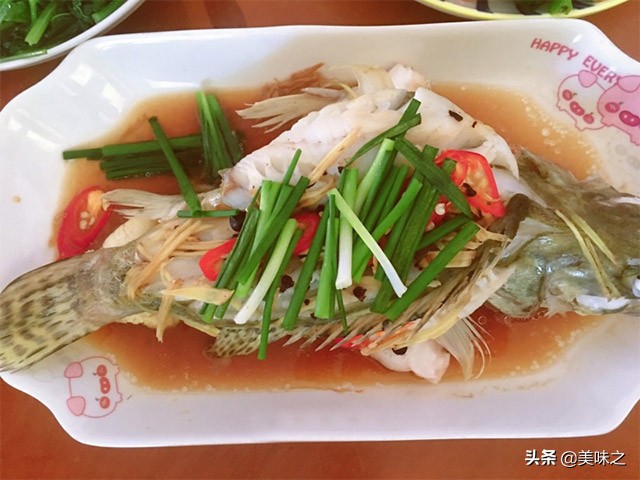 好吃的油炸鱼的做法大全,推荐四道美味清蒸鱼做法