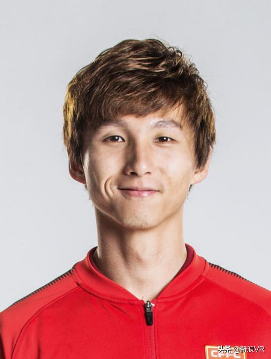 尹鸿博国足,尹鸿博小号独奏歌声与微笑