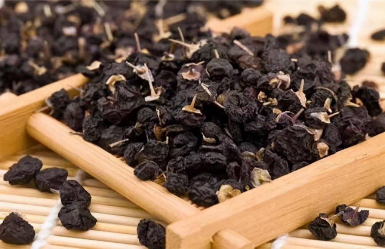 黑枸杞营养及功效与作用是什么,黑枸杞怎么吃药效最大