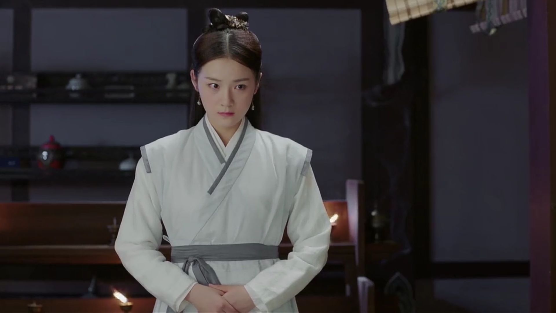 通房丫鬟的可悲之处，古代夫妇晚上睡觉，却需要在旁随时满足老爷