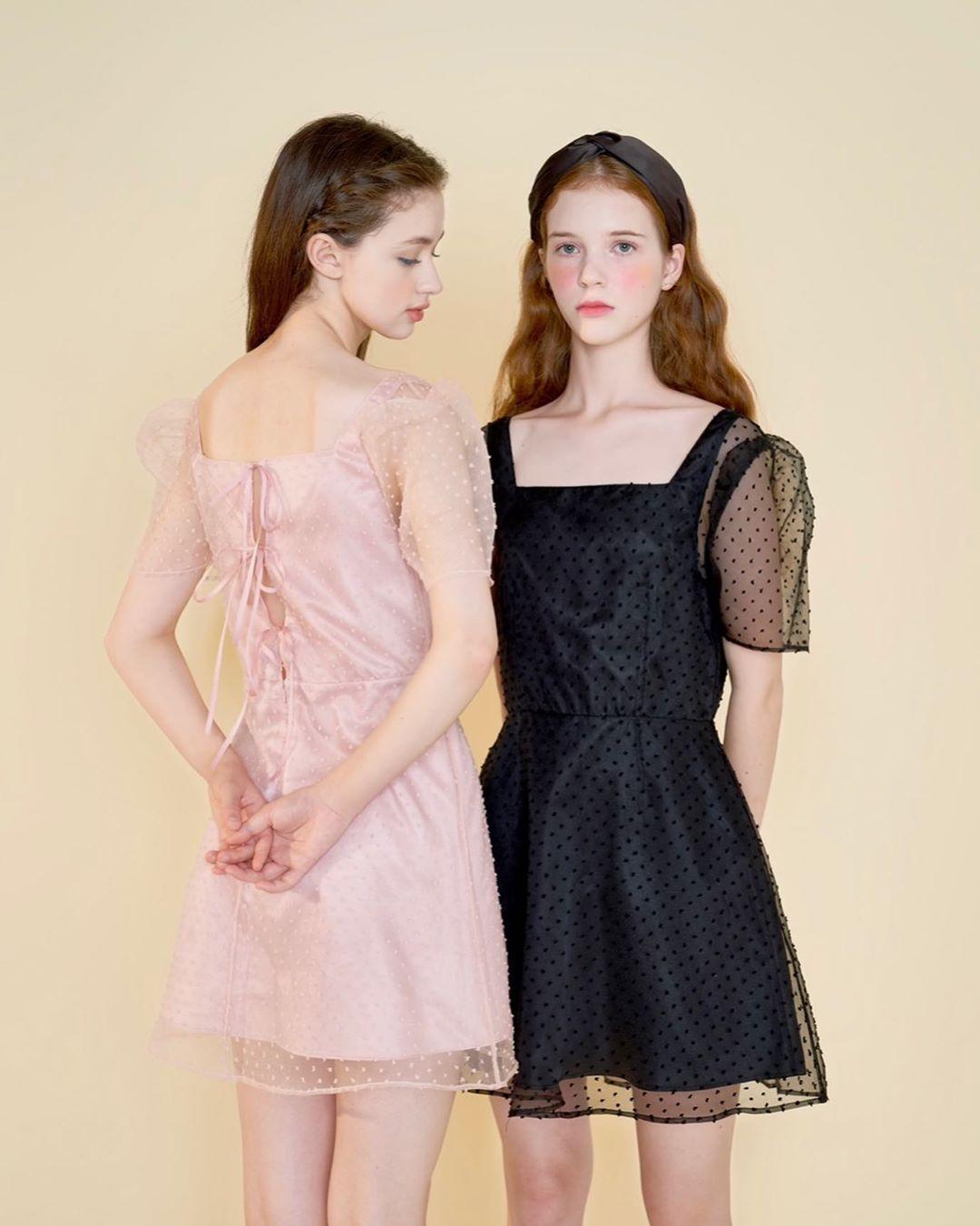 我已经在看夏装了！第一件小短袖从里面挑