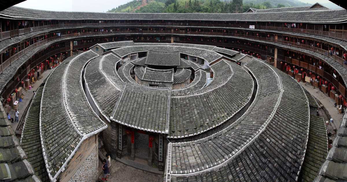 福建最著名的土楼在哪里,福建哪里的土楼最值得一看