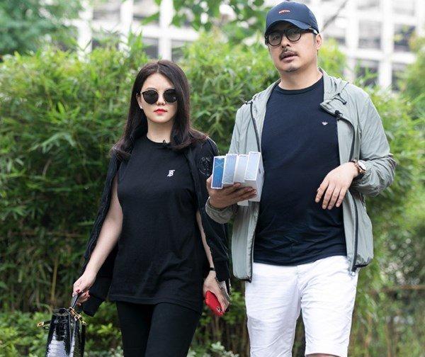 李湘的行头,李湘高调现身气场十足