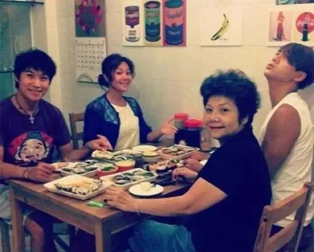 英皇时代的小鲜肉,英皇时期小鲜肉