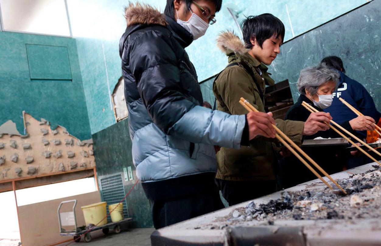 高温融化尸体会留下痕迹吗,高温下尸体会发生什么