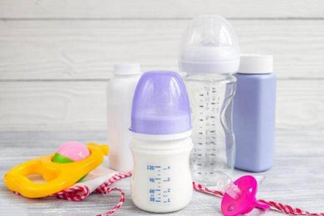 贵的奶瓶跟便宜的奶瓶有什么区别,贵奶瓶和便宜奶瓶差距真的很大吗