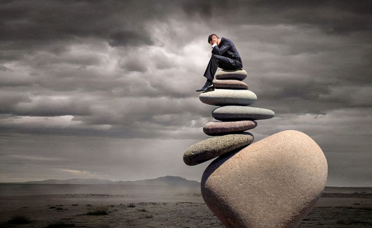 郎咸平一年收入多少,郎咸平月收入500万