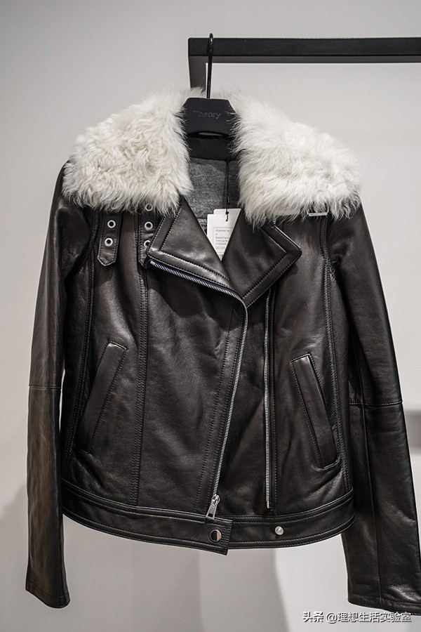 我们逛了天的成都时代奥莱，为你整理出这份春节新衣精明采购清单