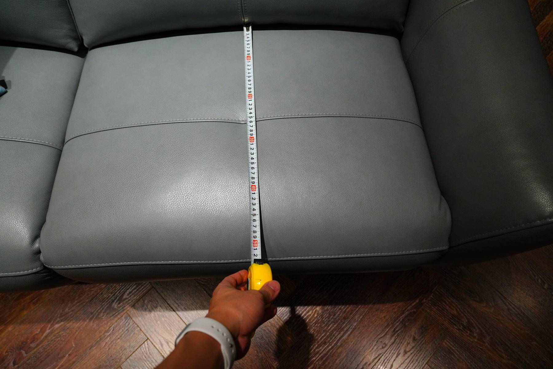 乐至宝沙发和芝华仕哪个档次高,乐至宝和芝华仕一万多沙发哪个好