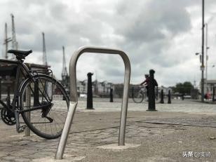 小车防盗锁怎么自己锁,怎么给自行车上防盗锁