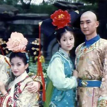 赵薇主演的还珠格格下架了吗,赵薇版还珠格格被下架了吗