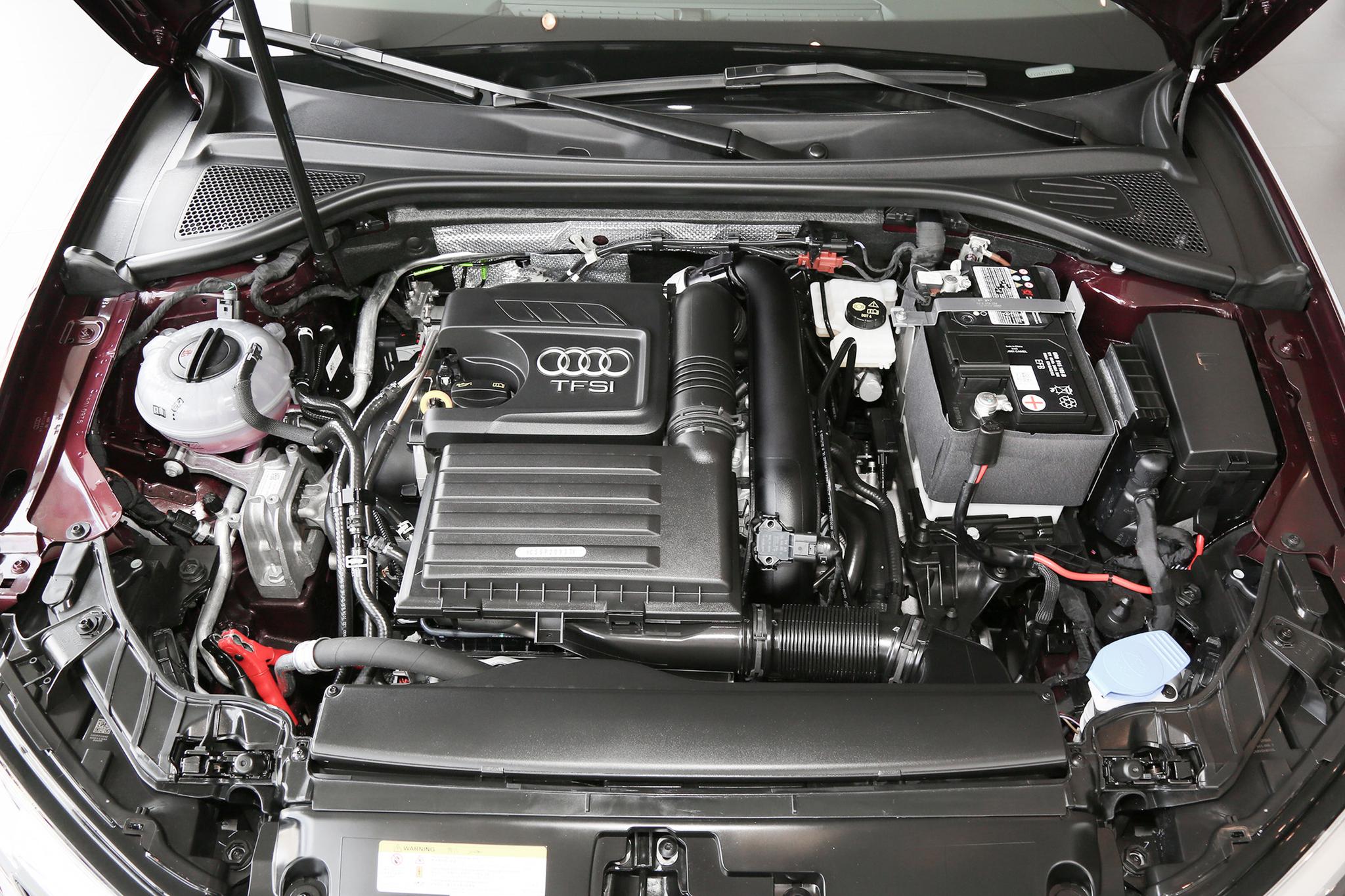 奥迪a3提车sportsback,奥迪a3发动机抖动