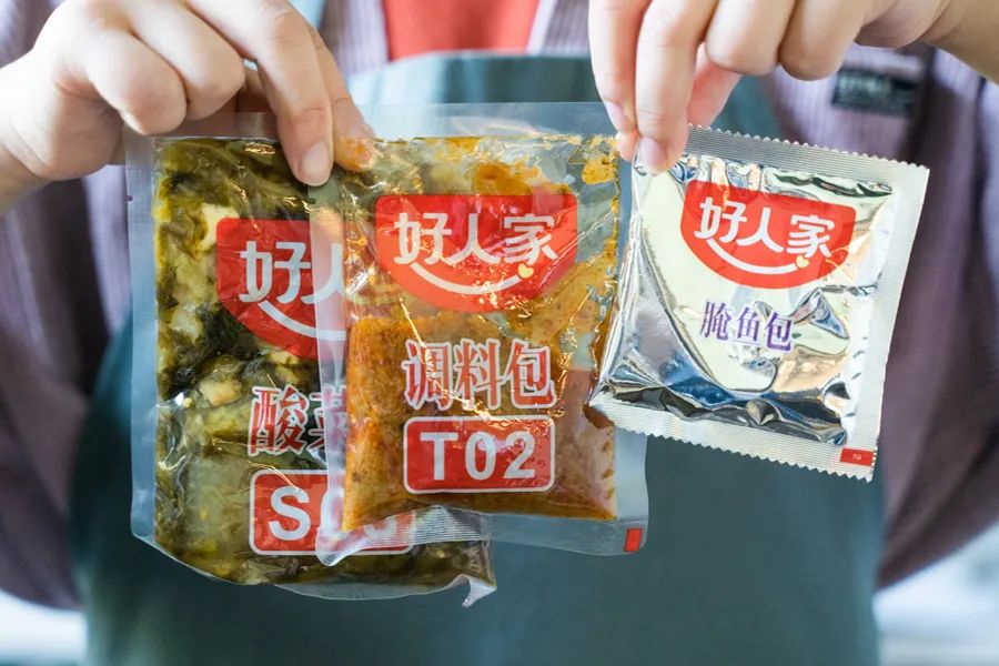 被薇娅直播间榨干零食预算后，写出了这篇测评报告（上）