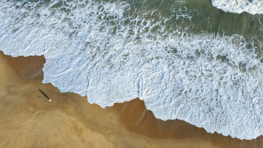 如果你热爱大海,如果你热爱生活那么请热爱大海