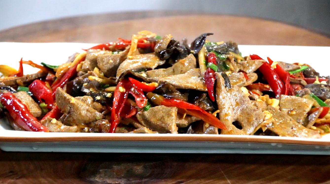 猪肝怎样做滑嫩,猪肝怎么做好吃又嫩无腥味