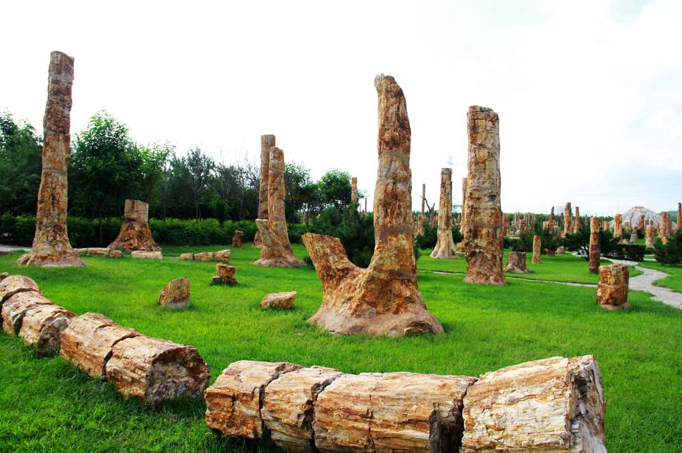 辽西旅游必去十大景点,辽宁朝阳风景区排名前十