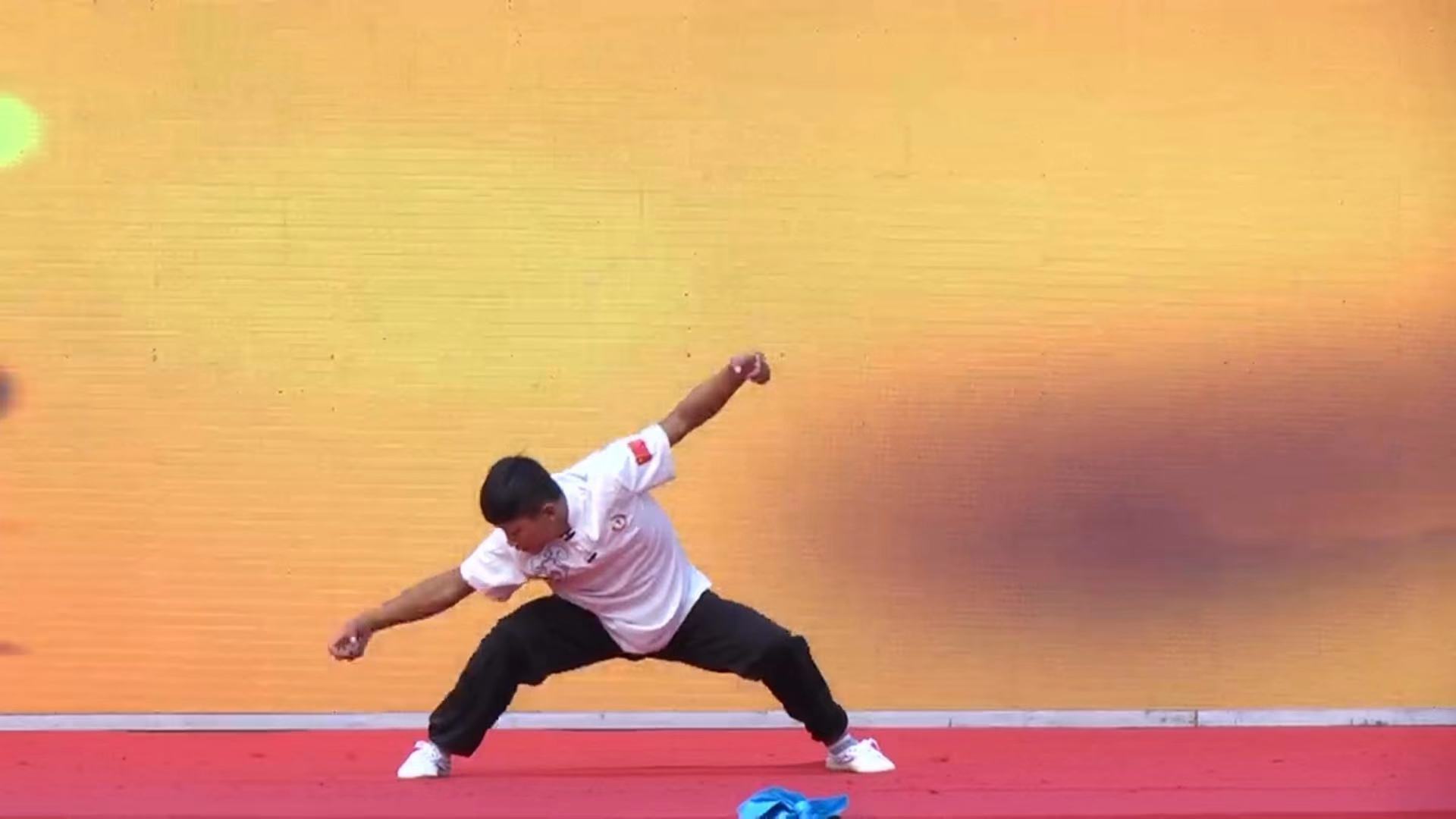 家国情、文明行、根脉传!潍坊高新金马公学举办不一样的开学典礼