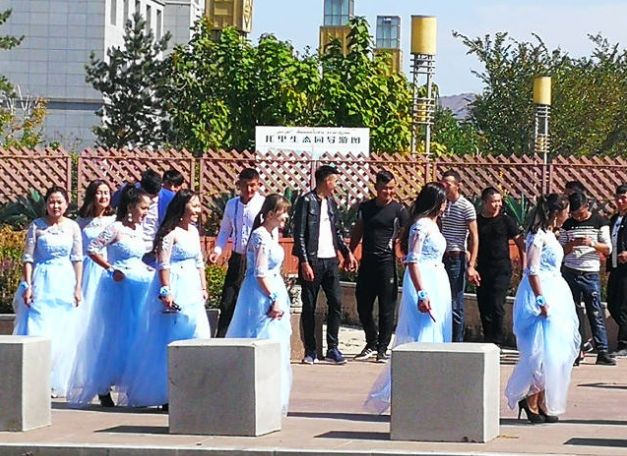 为什么看过*疆新**人的婚礼后，就都想结婚了？