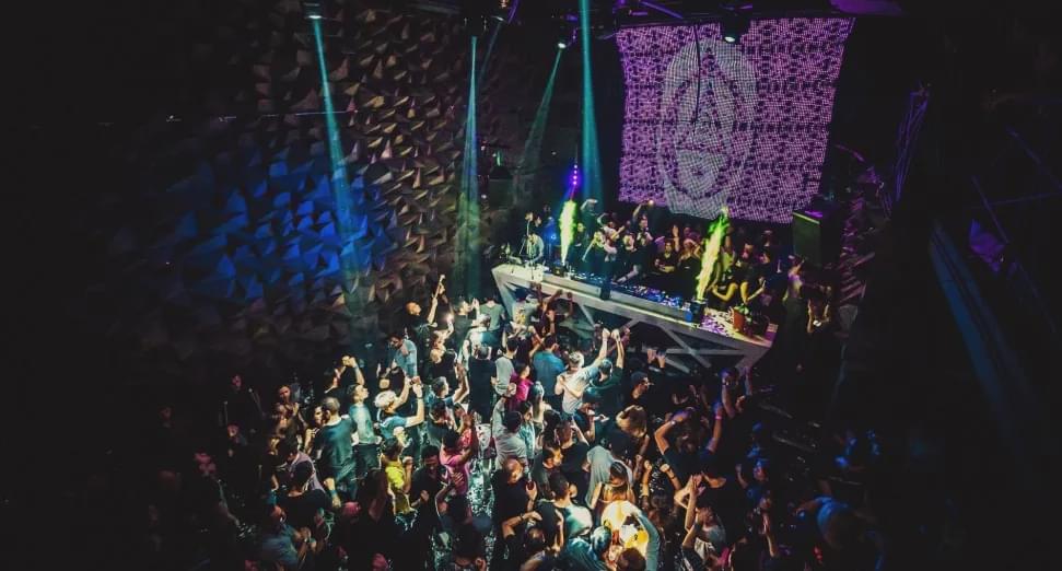 夜店越大越好？只装300人的小酒吧也能进全球百大