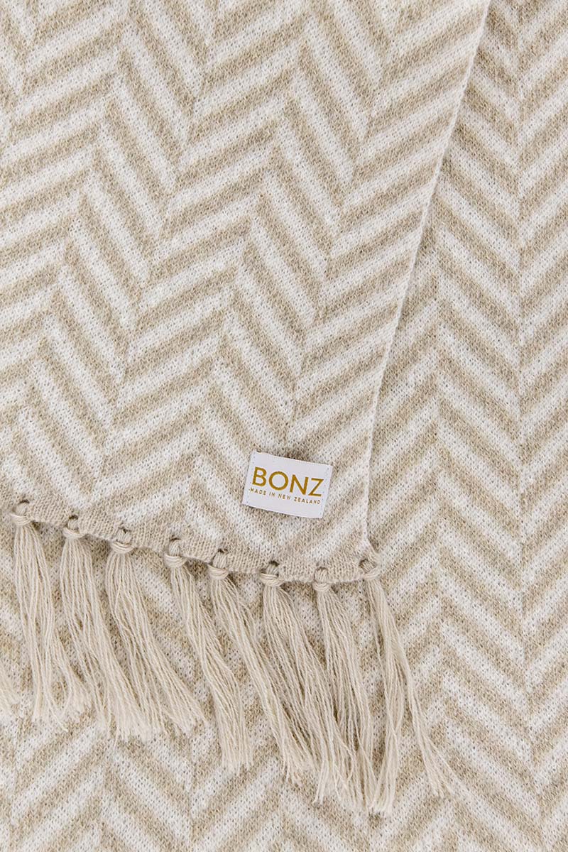 精选澳洲纯绵羊毛围巾,新西兰bonz围巾价格