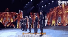 一开始我以为爱上了实力派，没想到他们还全是梗王