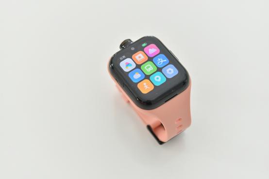 小天才q1r和华为儿童手表4pro区别 (华为儿童手表4pro与小天才z5a比较)