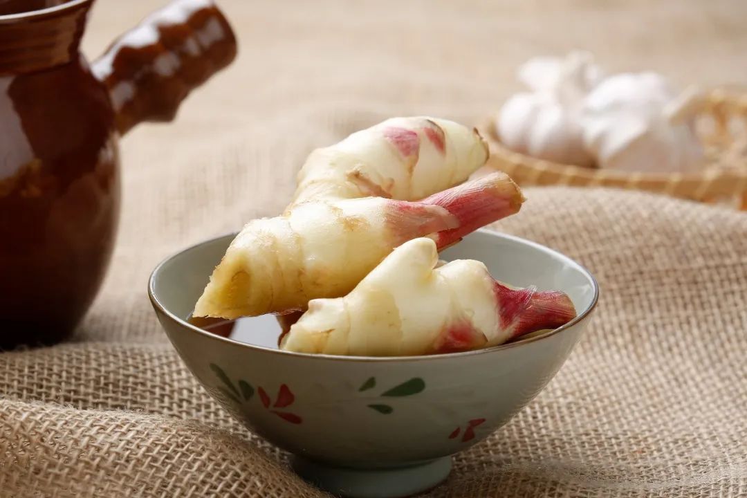 你以为姜只能配肉？姜比肉还好吃