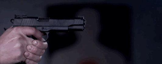 *弹子**那么小，打在人身上致人死亡的原理是什么？