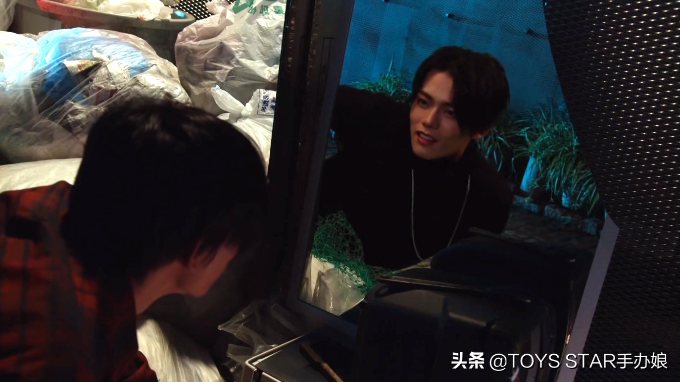 《假面骑士利维斯》原本要退场的他，竟然成为了三骑