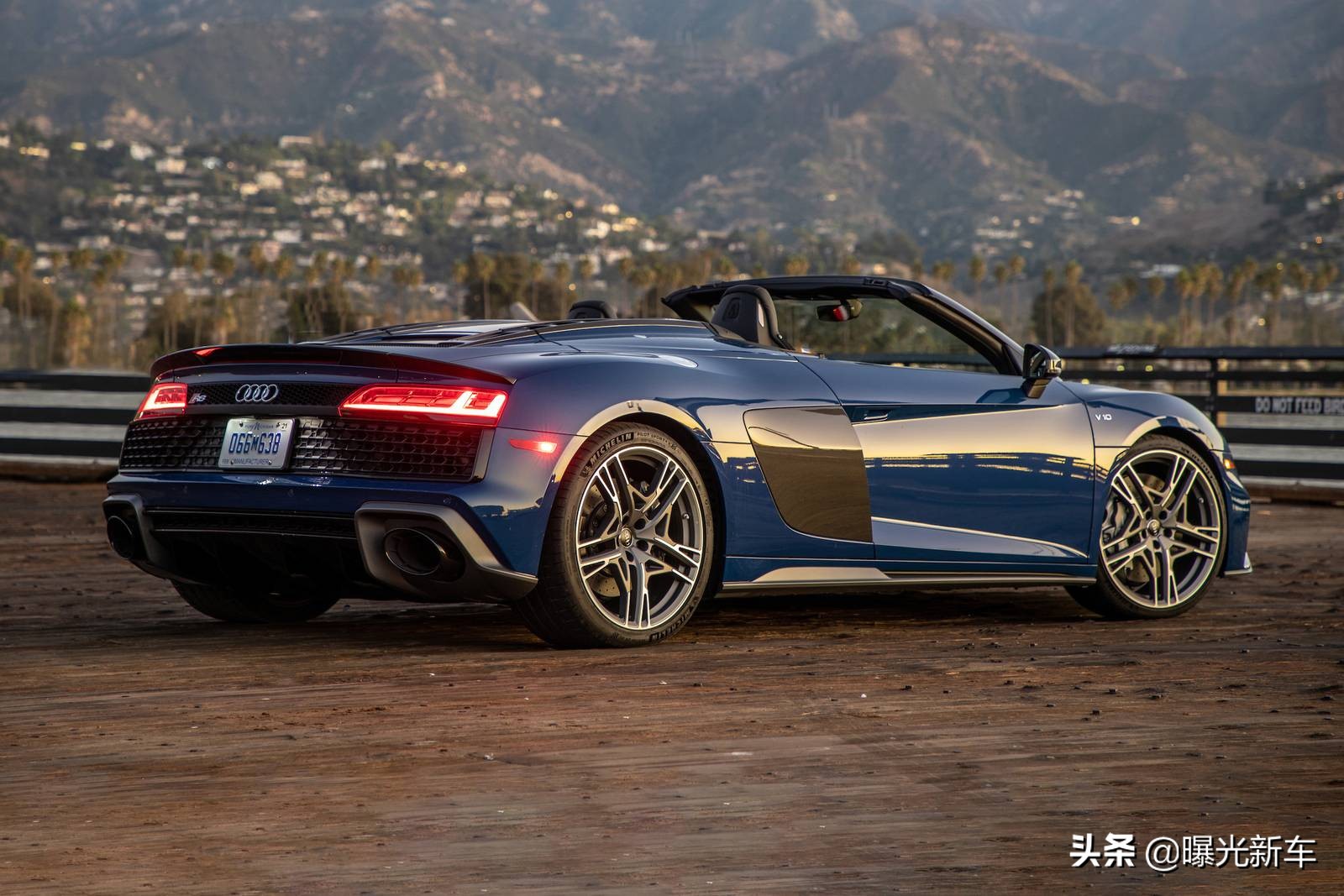 奥迪敞篷车r8多少钱,奥迪r8spyder