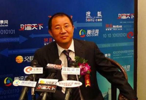 痴恋周一围五年，32岁嫁富豪，40岁老公入狱，童蕾经历了什么？