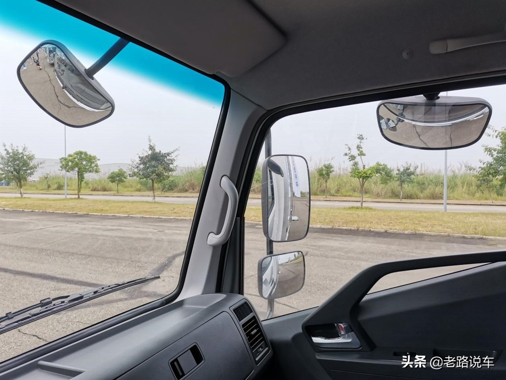 最新四川现代盛图轻卡,现代盛图轻卡值不值得买