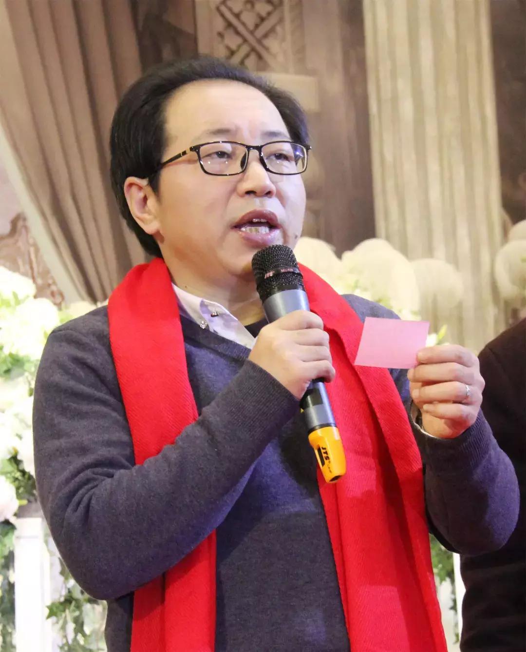 扬帆起航再创辉煌的年会开场视频,扬帆起航再创辉煌晚会