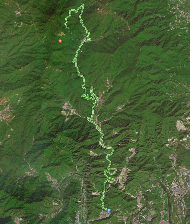 涓変釜楠戝＋鐨勭壒鎽勫墽,涓変釜楠戝＋