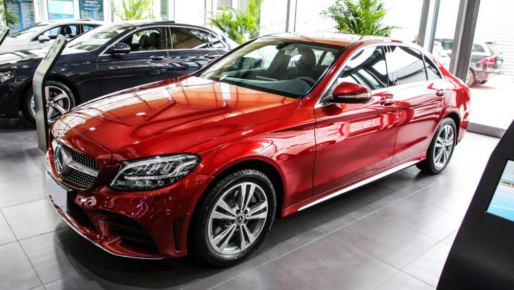 奔驰c级还能买到立标款吗,奔驰c级现在还值得购买吗