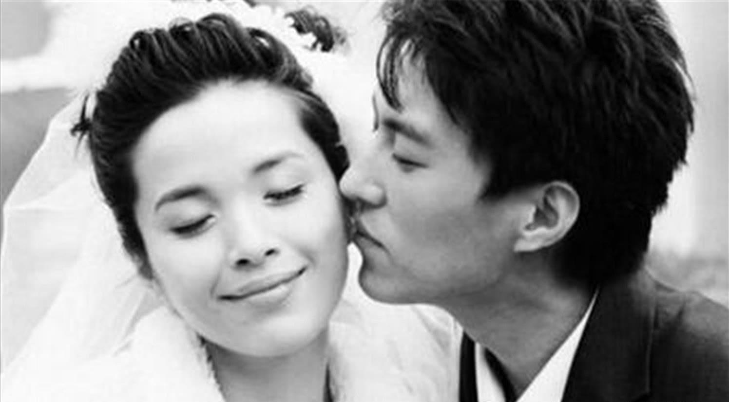 靳东和李佳婚后的故事,靳东李佳婚姻和家庭