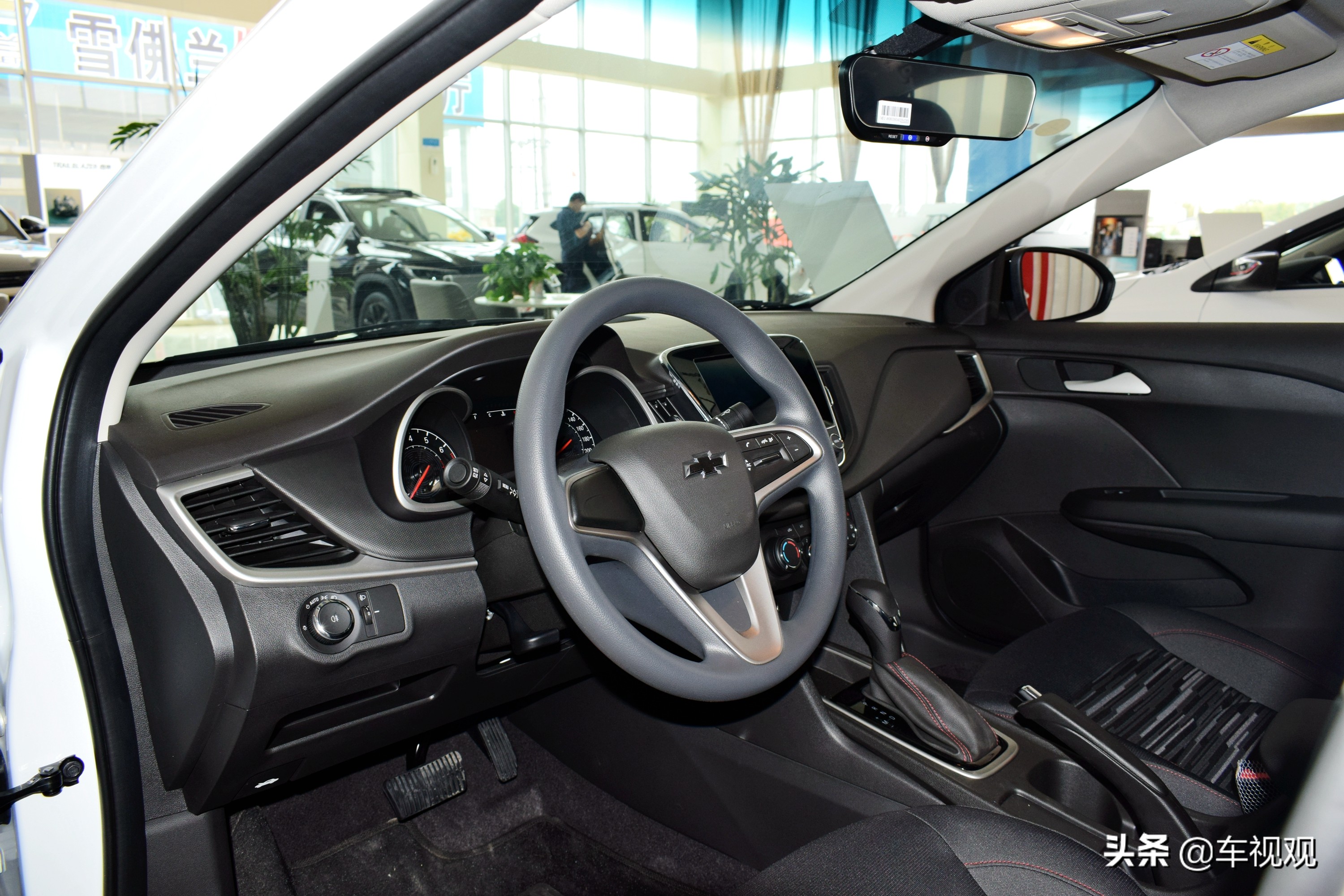 科鲁泽3缸和4缸哪个省油,科鲁泽1.3t跑多少迈省油