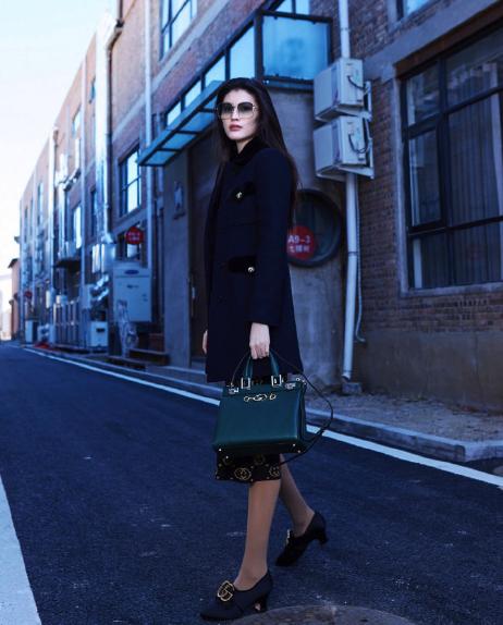 OMG！GUCCI出了一款新包，倪妮、俞飞鸿、姚晨都抢着要！