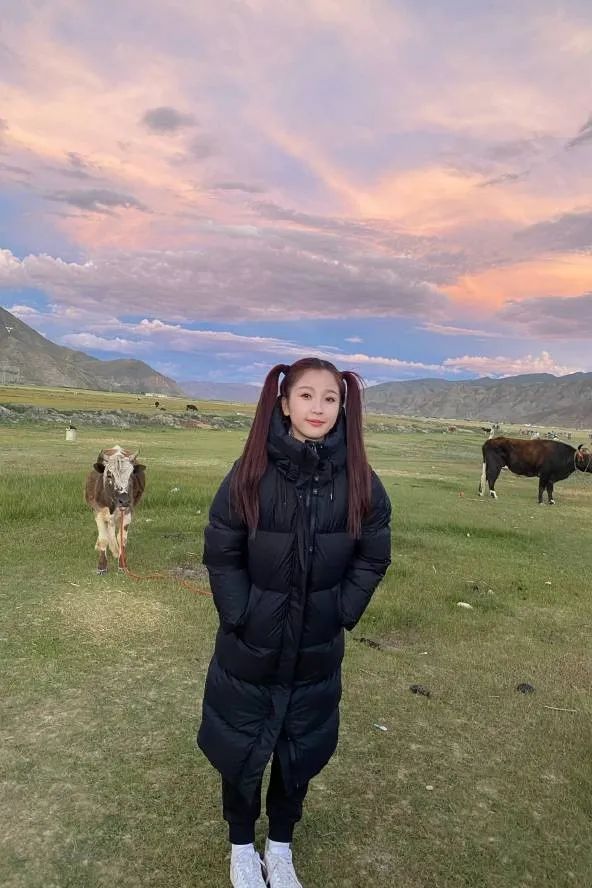 中国体育生标志的羽绒服,体育生羽绒服火了