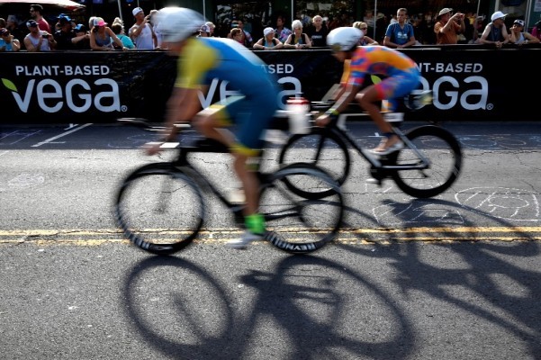 22岁女孩绝望自杀！再揭韩国体坛恶臭黑历史：性侵、殴打、食罚…