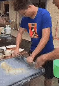 足球搞笑过人动图,业余足球搞笑图片